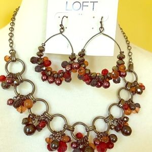 🆕⭐️ NWT Loft necklace with matching earrings